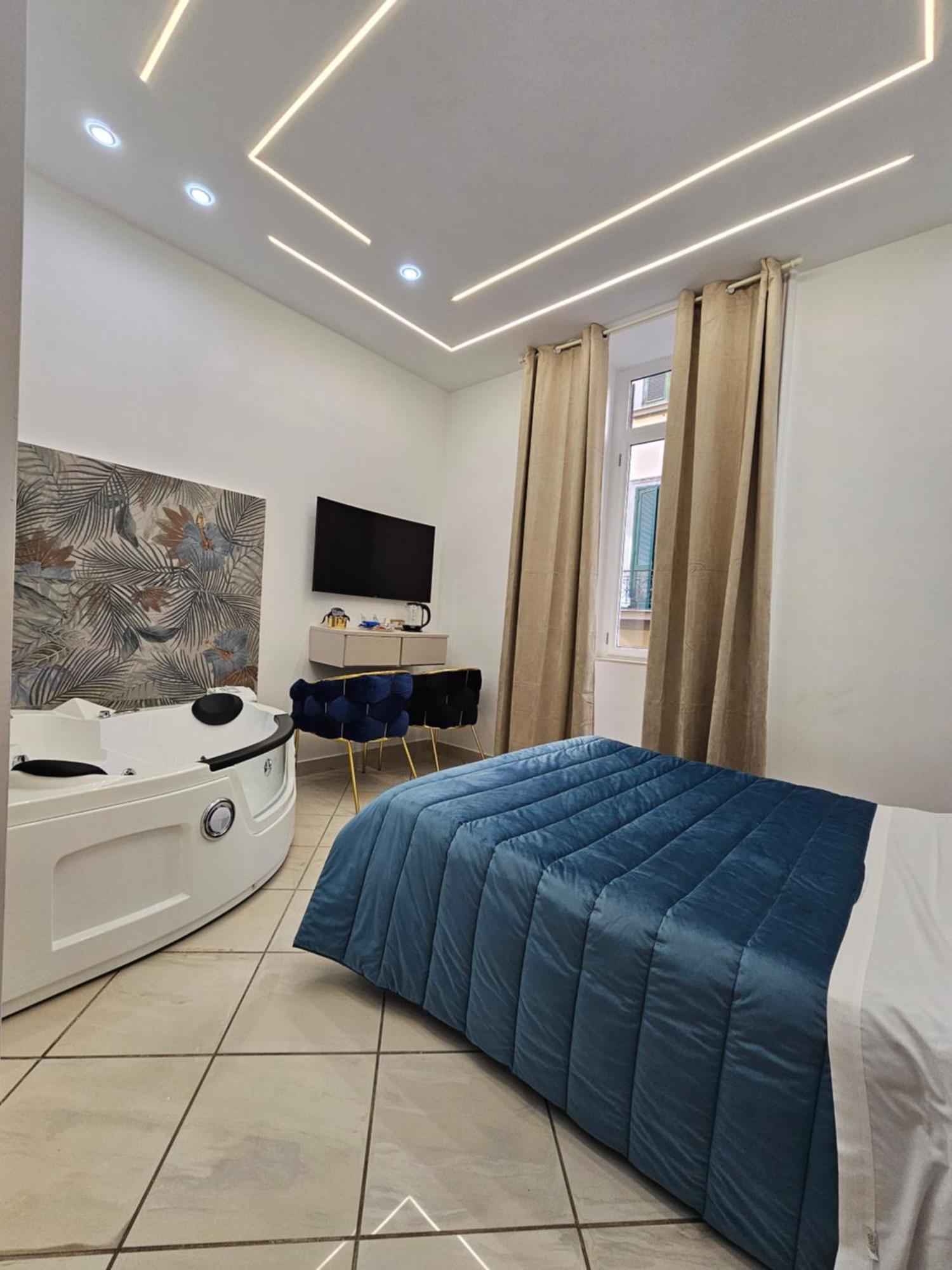 B&B Napoli Centrale Room&Jacuzzi Eksteriør bilde
