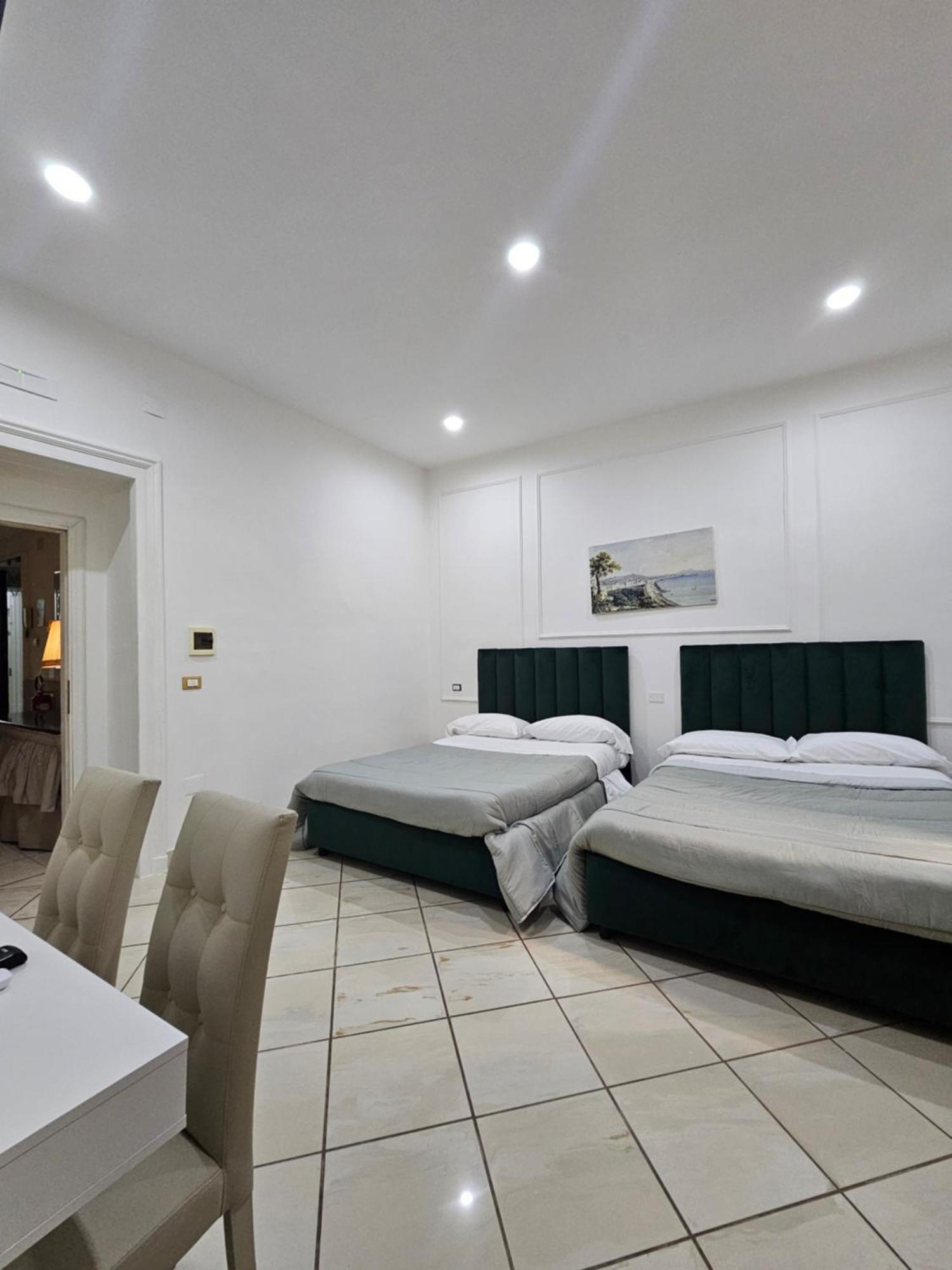 B&B Napoli Centrale Room&Jacuzzi Eksteriør bilde
