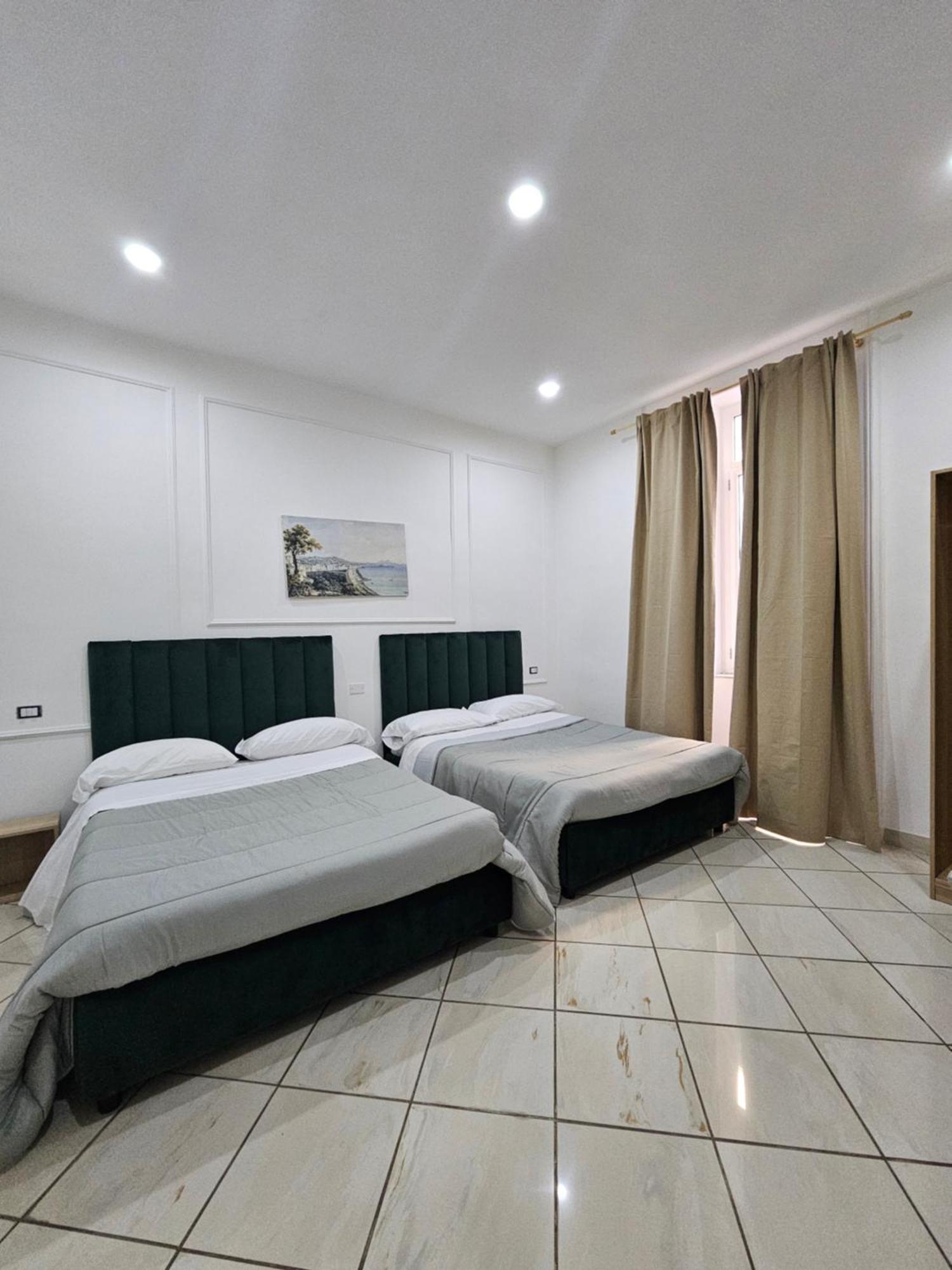 B&B Napoli Centrale Room&Jacuzzi Eksteriør bilde