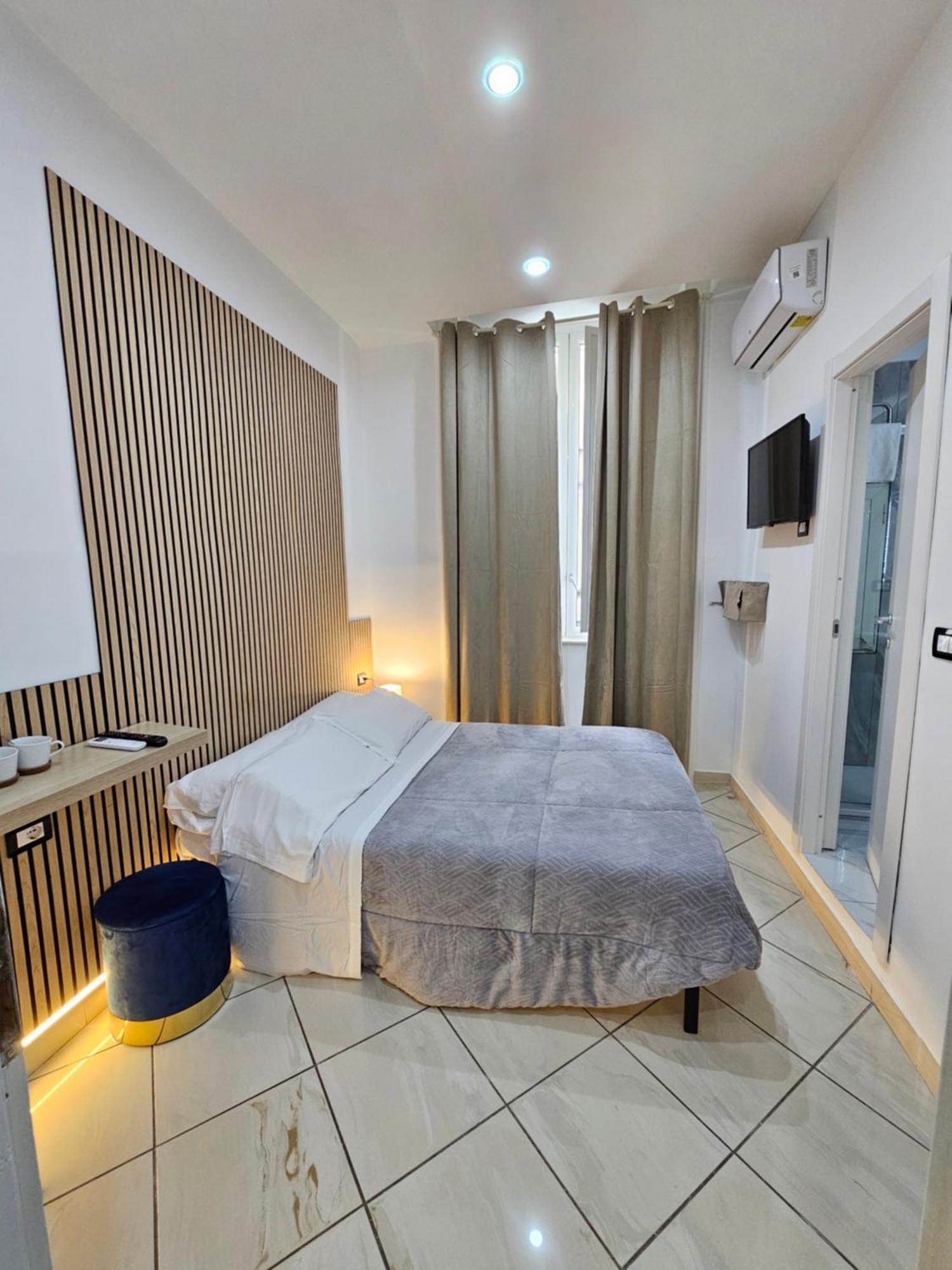 B&B Napoli Centrale Room&Jacuzzi Eksteriør bilde